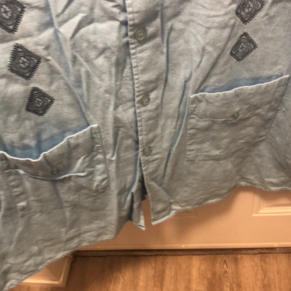 Patterned Button Down Top - image 4